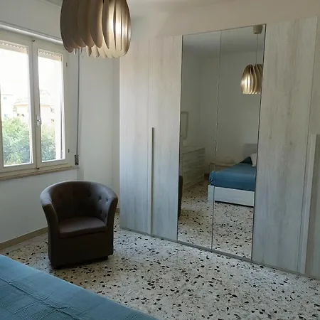 Holiday home A Due Passi Dai Miracoli