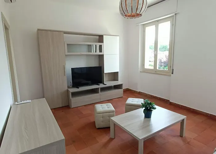 A Due Passi Dai Miracoli * Pise