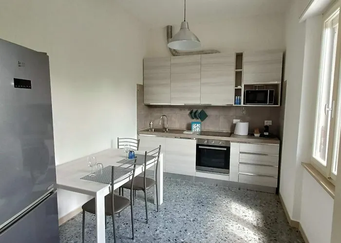 A Due Passi Dai Miracoli Hébergement de vacances Pise