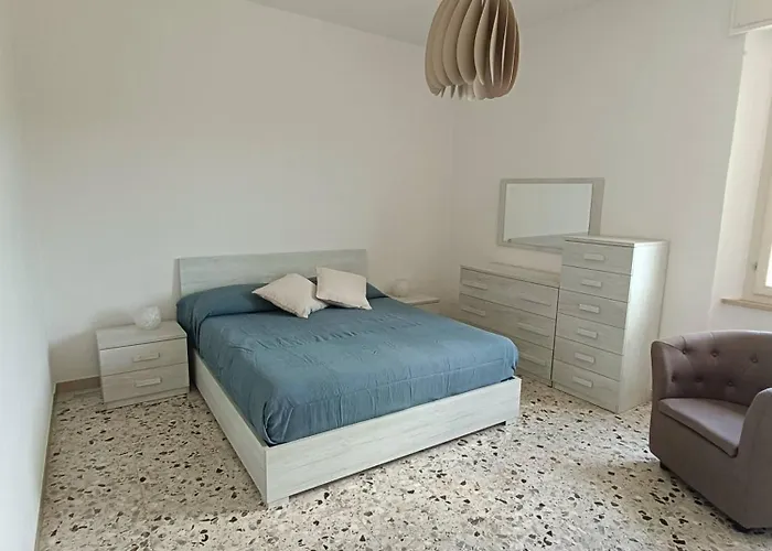 A Due Passi Dai Miracoli * Pise