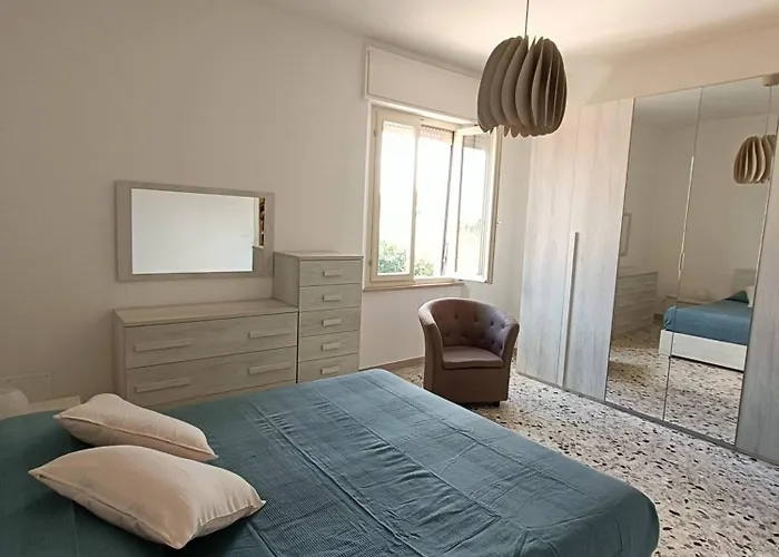 A Due Passi Dai Miracoli